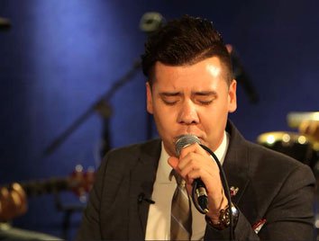 مەن نەق مەيداندا-شىرئەلى بىلەن سۆھبەت