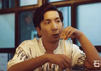 يالغۇزلۇقنىڭ دەردى-ئانار پىشتى 5-بۆلۈم