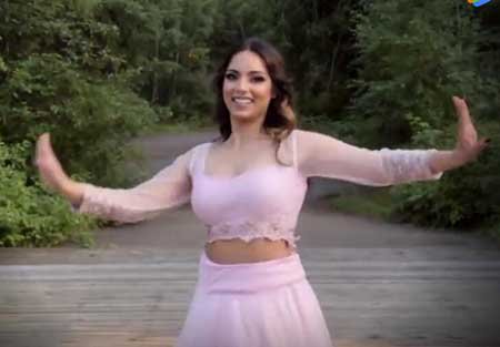 يېقىملىق ھىندىستان ناخشىسى ۋە ئۇسسۇلى