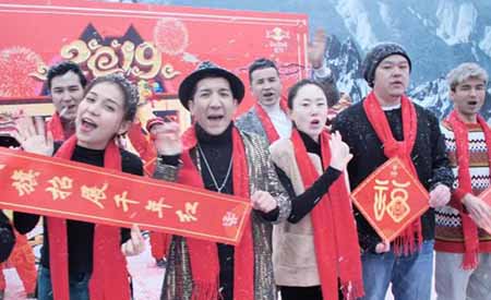 مەن بەك خۇشال-ئانار پىشتى MV