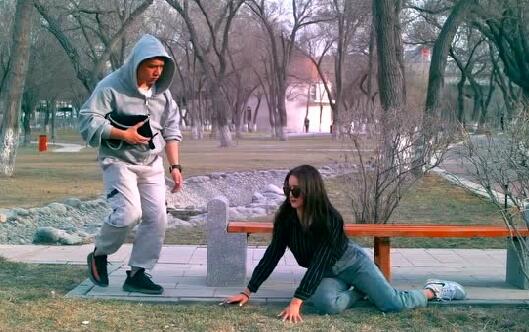 مەن كىم 4-قىسىم - كومىدىيلىك فىلىم