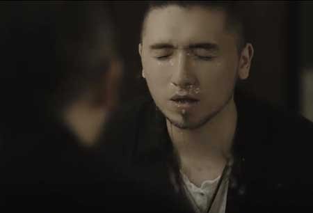 سىزنى ئوخشاتتىم ئايغا