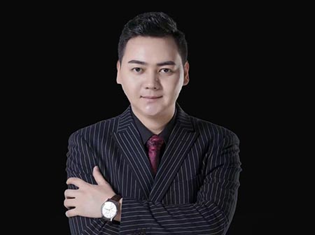 ئالىمجان ھەسەن