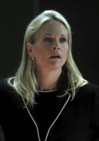 لىنساي.فوستىر