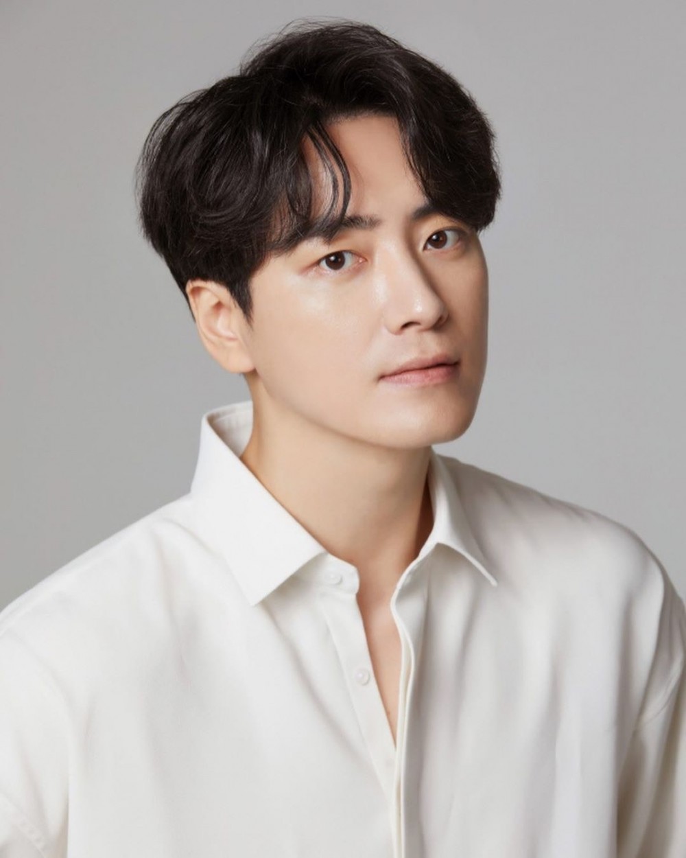 جون خىيوك لى