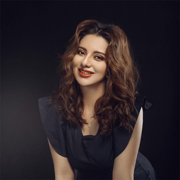 گۈلگىنە موللائەمەت