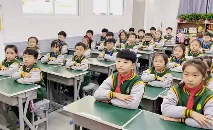 随遇而安.的作品-春天你好